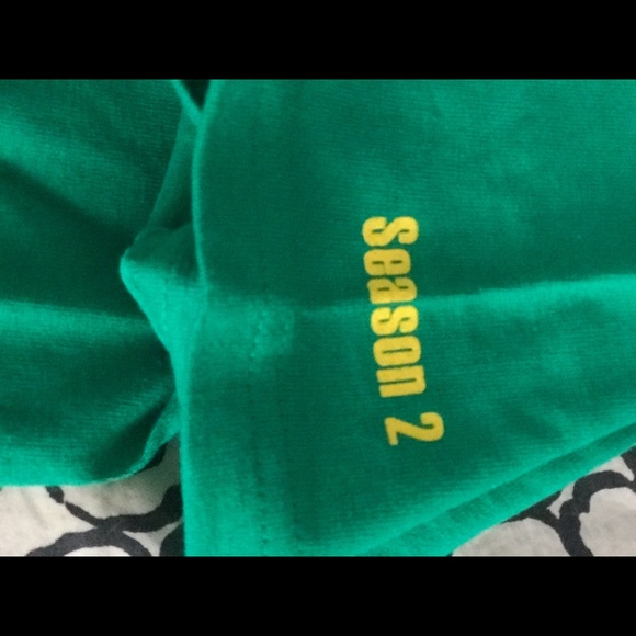 CHUCK Buy More T shirt from Season 2 - Picture 3 of 3